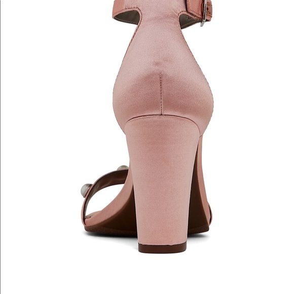 Blush heels - Picture 3 of 7